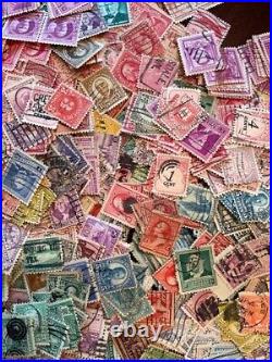 1000+ Unpicked vintage United States Stamps