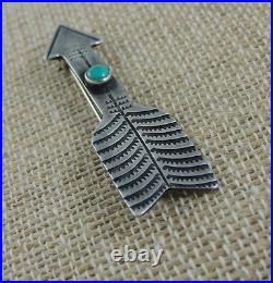 Best Old Navajo Fred Harvey Era Hand Stamped Lovely Natural Turquoise Arrow Pin
